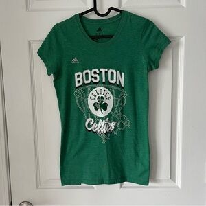 EUC Women's Nike Boston Celtics Bedazzled Rhinestone Shirt size Small in Green